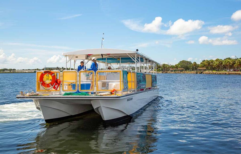 Historic Boat Tour