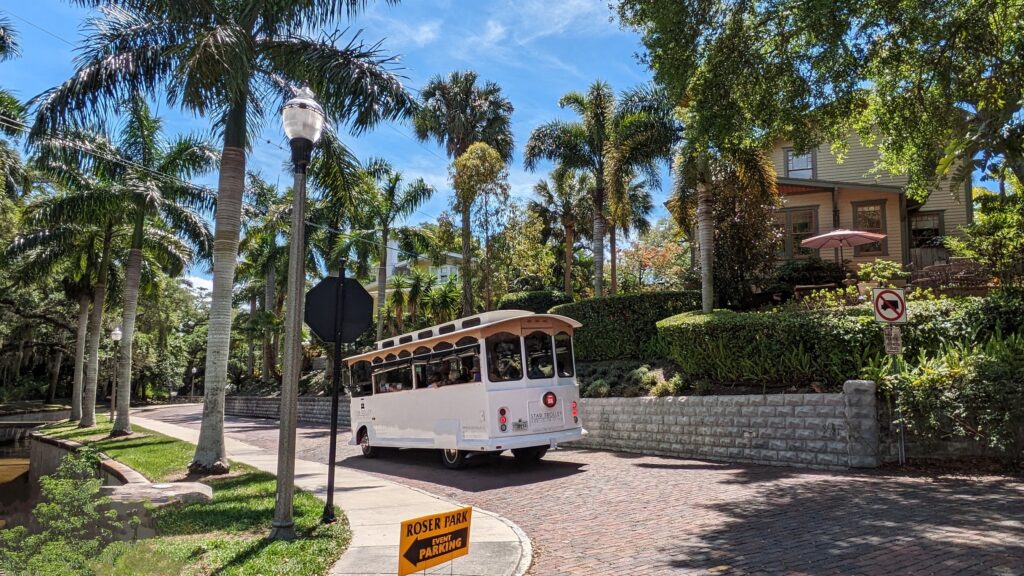Historic Trolley Tour of St. Petersburg with the Museum of History and Star Trolley!