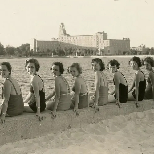 From Postcards to Pretty Girls